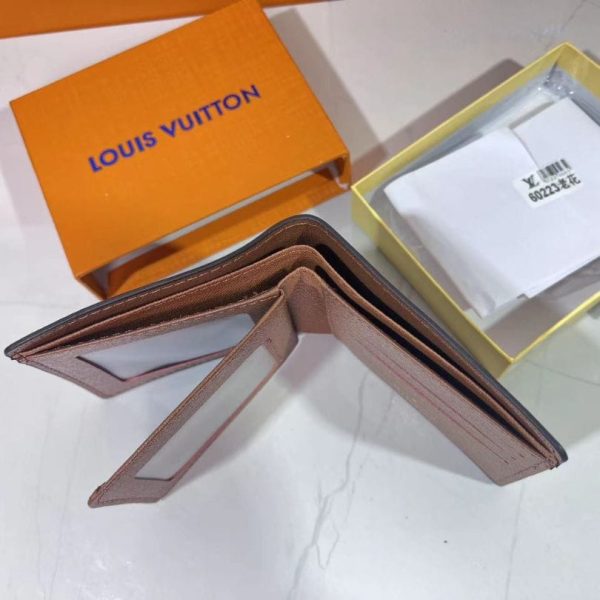 Wallet Louis Vuitton Monogram with LV Logo LV066 - Image 6