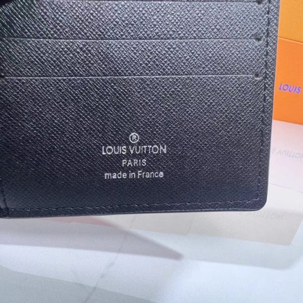 Wallet Louis Vuitton Embossed Monogram in Black LV067 - Image 8