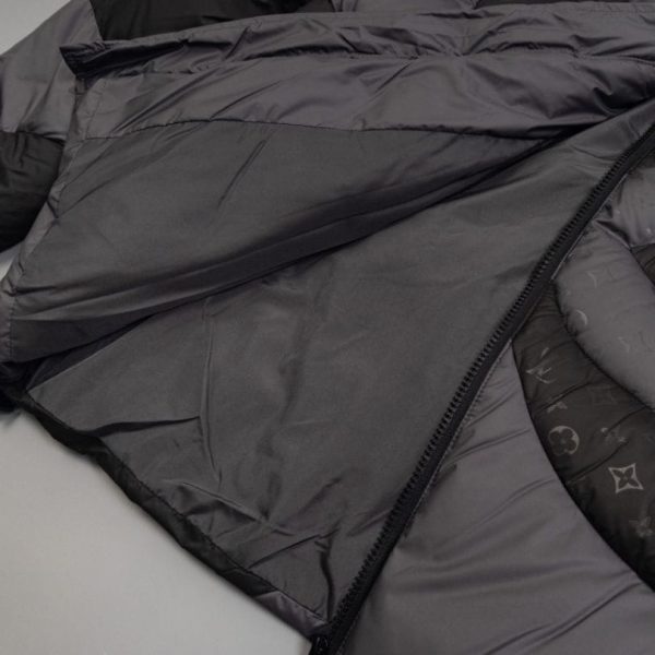 Jacket Puffer Louis Vuitton with Monogram Design LV069 - Image 8