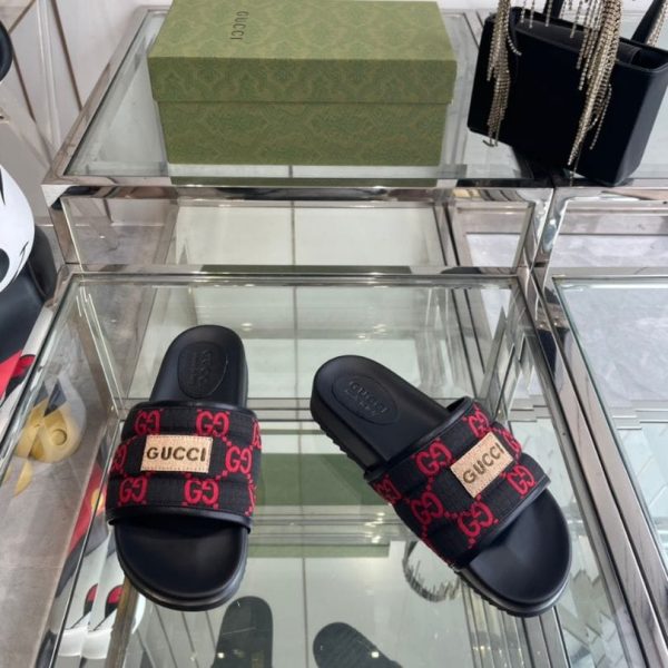 Slides Gucci GG Canvas with Logo Patch GC140 - Image 2