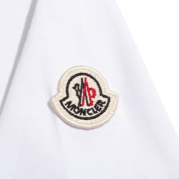 T-shirt Moncler White Logo Crewneck MCL028 - Image 4