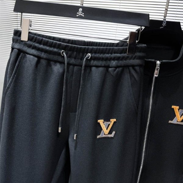 Set Louis Vuitton LV Black Tracksuit LV075 - Image 5