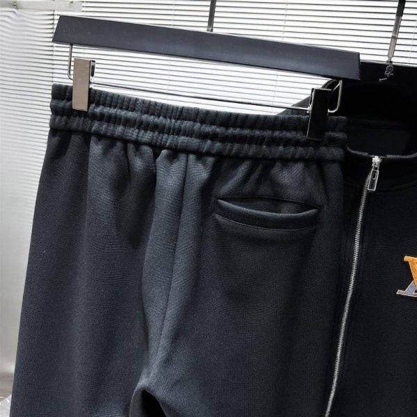 Set Louis Vuitton LV Black Tracksuit LV075 - Image 6