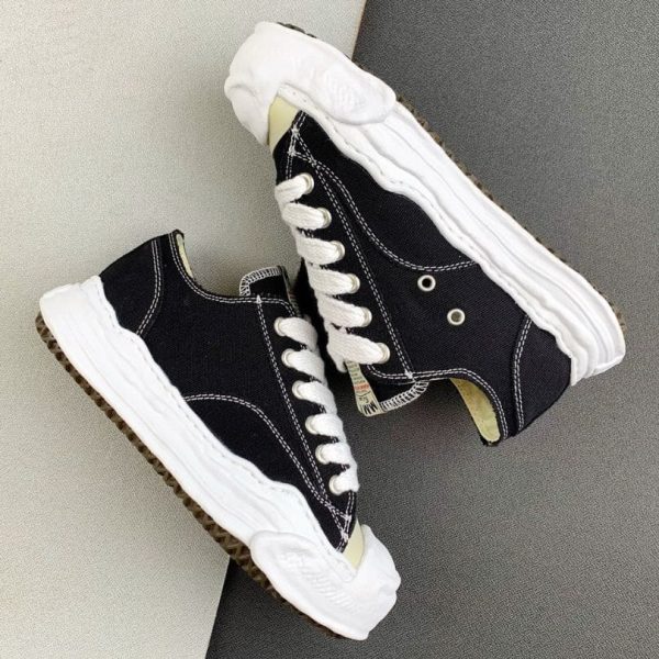 Sneakers Maison Mihara Yasuhiro Distressed Canvas MMY001 - Image 9