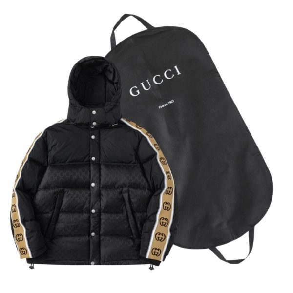 d118641_13133-1.jpg Puffer Jacket Gucci GC144 - Image 1