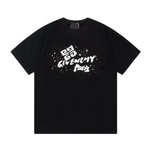 T-Shirt Givenchy GV010