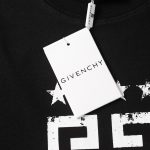T-Shirt Givenchy GV015 - Image 4