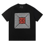 T-Shirt Givenchy GV017