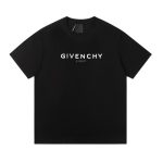 T-Shirt Givenchy GV018