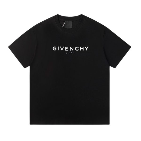 d119868_21725-1.jpg T-Shirt Givenchy GV018 - Image 1