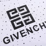 T-Shirt Givenchy GV019 - Image 5