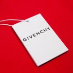 T-Shirt Givenchy GV023 - Image 5