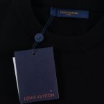 Sweatshirt Louis Vuitton LV117 - Image 5