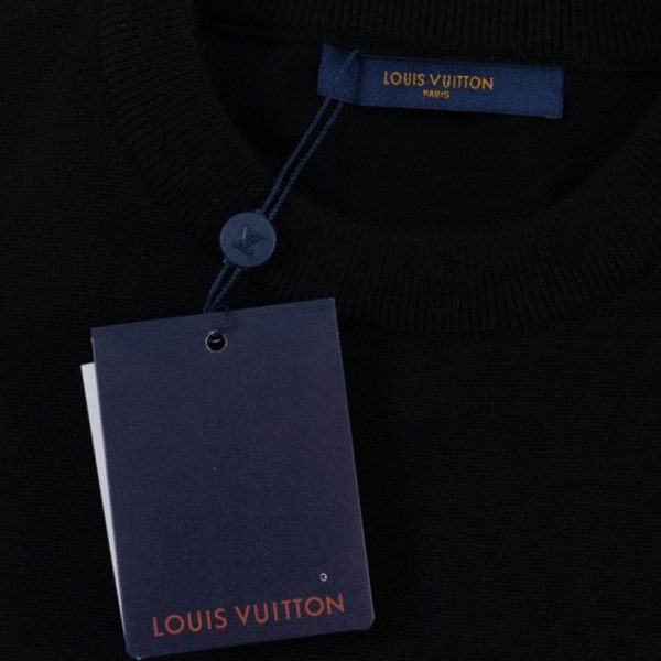 Sweatshirt Louis Vuitton LV117 - Image 5