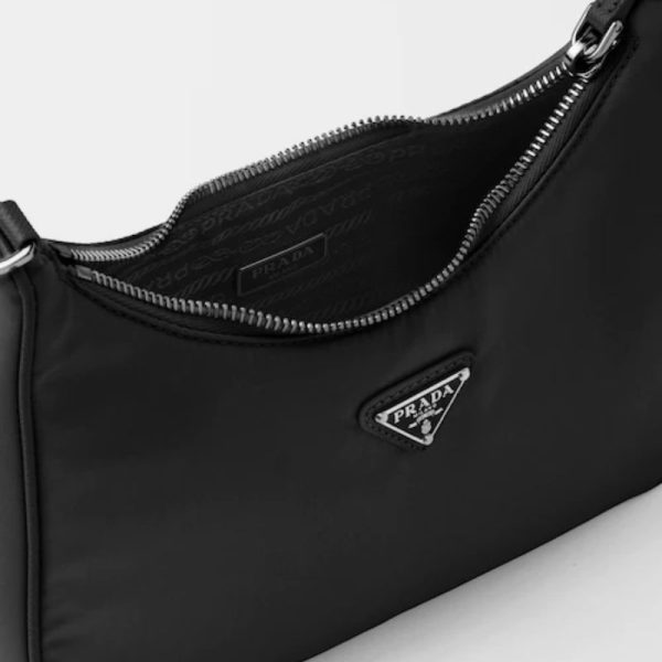 Shoulder Bag Prada Re-Edition 2005 PDW001 - Image 7