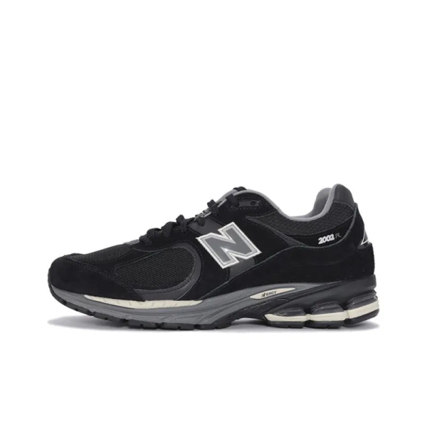 d135190_11259-1.png New Balance 2002R Sneaker NB007 - Image 1