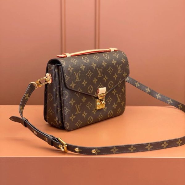 Shoulder Bag Louis Vuitton Métis LVW030 - Image 2