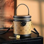 Shoulder Bag Louis Vuitton Cannes Micro LVW032
