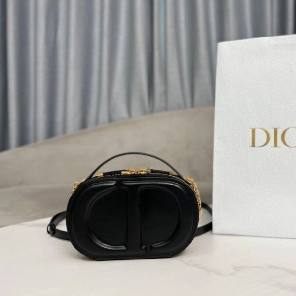 Shoulder Bag Dior Signature Camera Bag Black DOW011 - Image 4