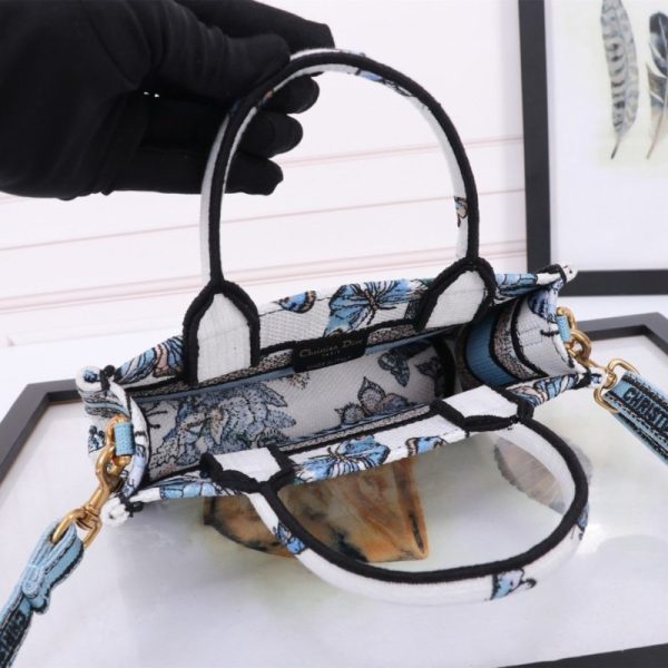 Christian Dior Mini Book Tote DO068 - Image 10