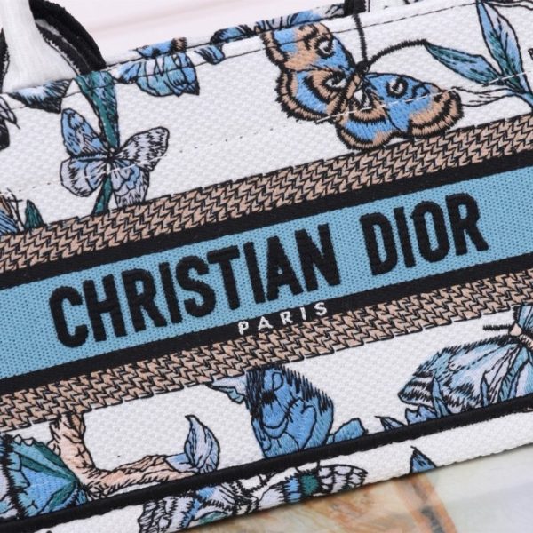 Christian Dior Mini Book Tote DO068 - Image 11