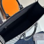 Christian Dior East-West Tote Bag DO069 - Image 7