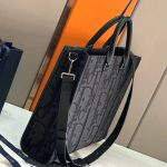 Christian Dior East-West Tote Bag DO069 - Image 20