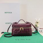 Bottega Veneta Vanity Case Intrecciato BV001 - Image 11
