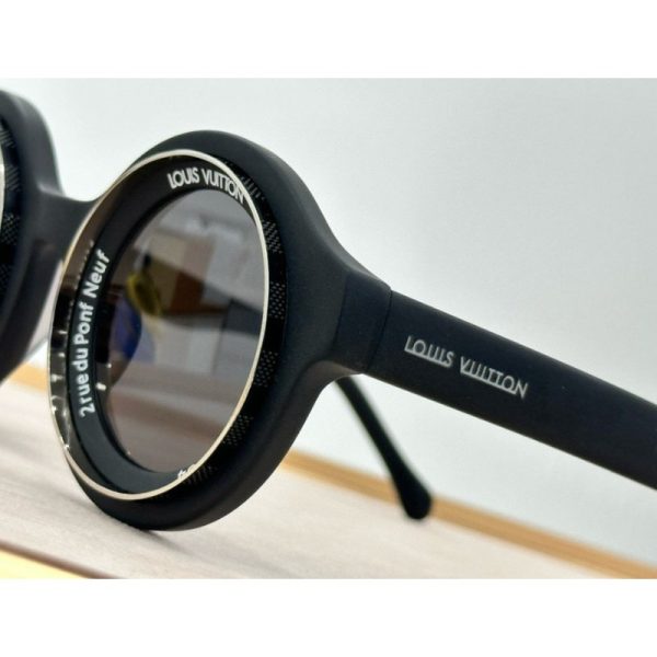 Sunglasses Louis Vuitton Super Vision Round LV046 - Image 4