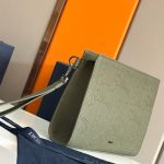 Christian Dior Triangle Pouch Gravity DO070 - Image 9