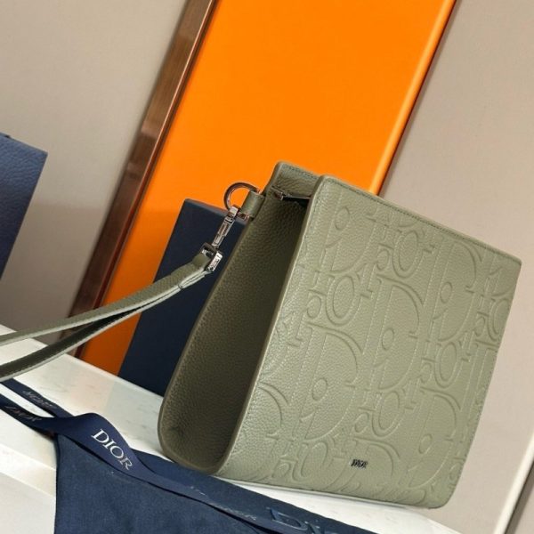 Christian Dior Triangle Pouch Gravity DO070 - Image 9