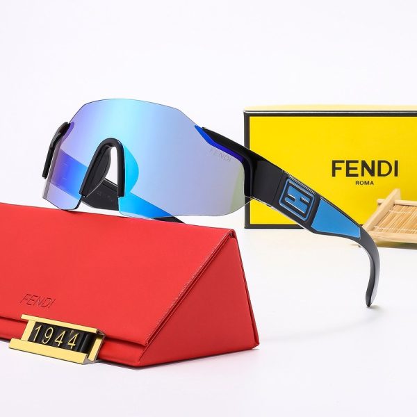 Sport Sunglasses Fendi FDW013 - Image 5