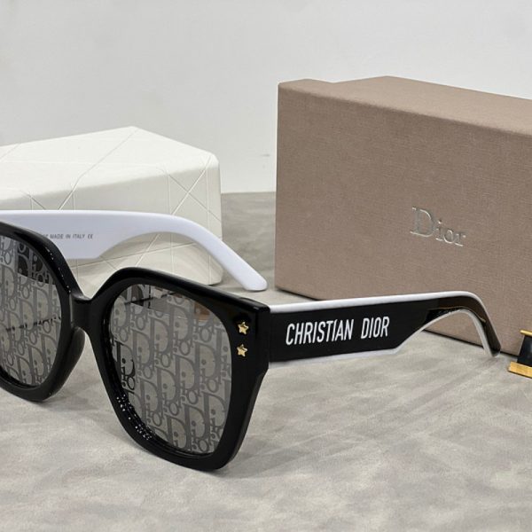 d139883_17325-1.jpg Sunglasses Christian Dior DO078 - Image 1