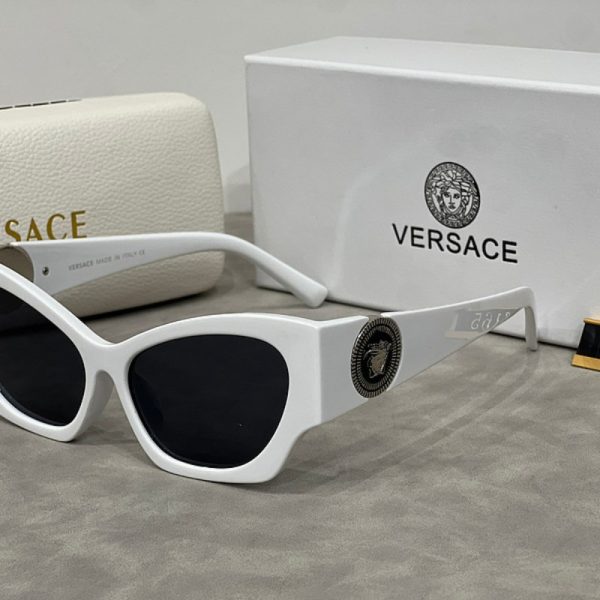 Sunglasses Versace VSC022 - Image 2