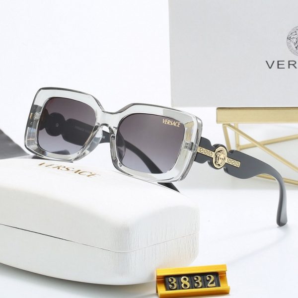 Sunglasses Versace VSC026 - Image 3
