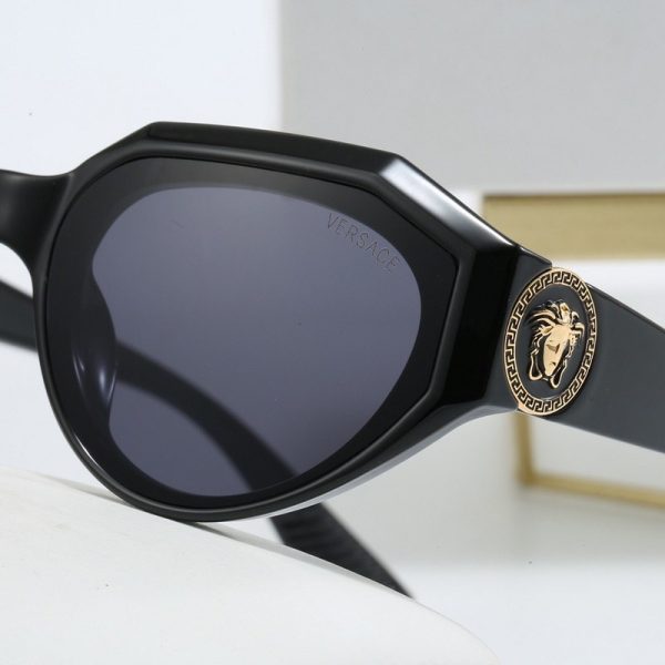 Sunglasses Versace VSC027 - Image 9