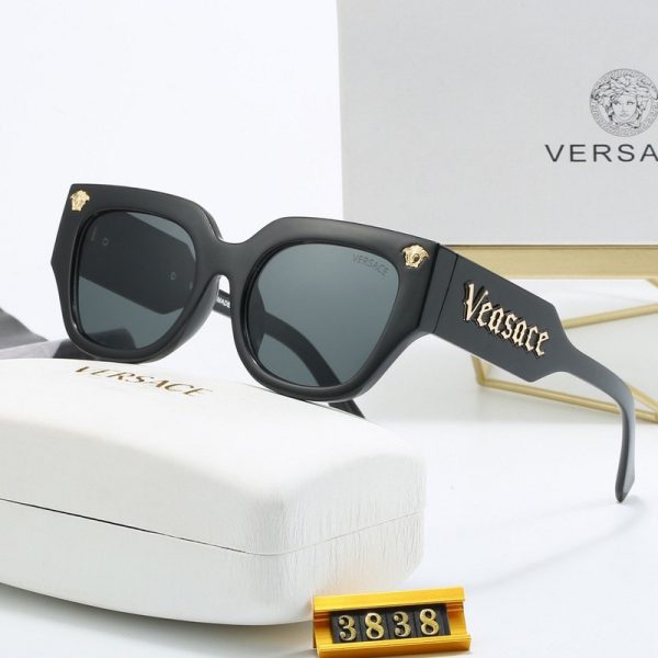 d140382_18138-1.jpg Sunglasses Versace VSC028 - Image 1