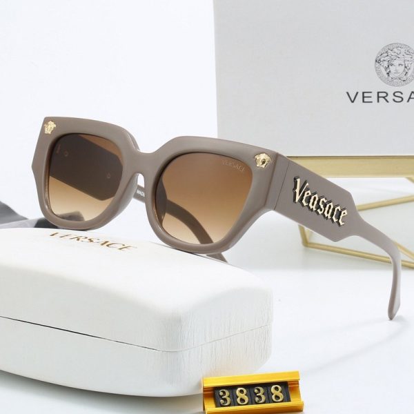 Sunglasses Versace VSC028 - Image 3
