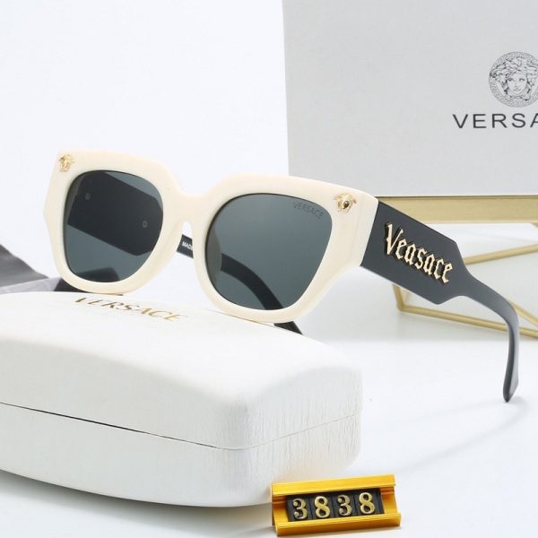 Sunglasses Versace VSC028 - Image 5