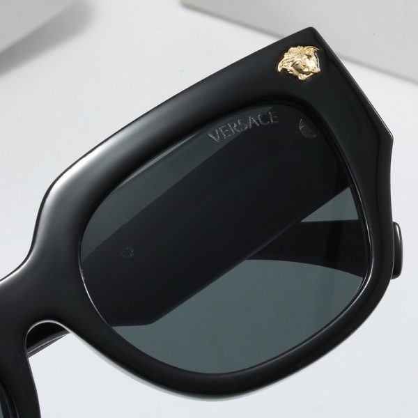Sunglasses Versace VSC028 - Image 9