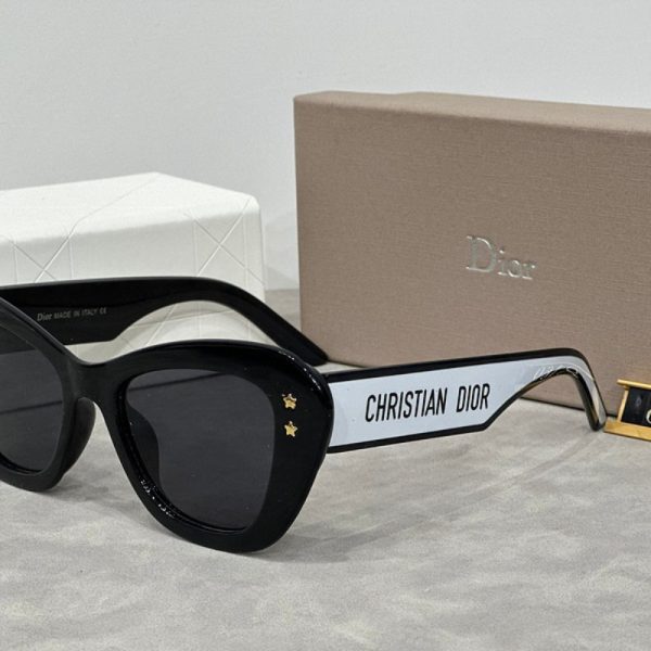 d140415_17344-1.jpg Sunglasses Christian Dior DO080 - Image 1
