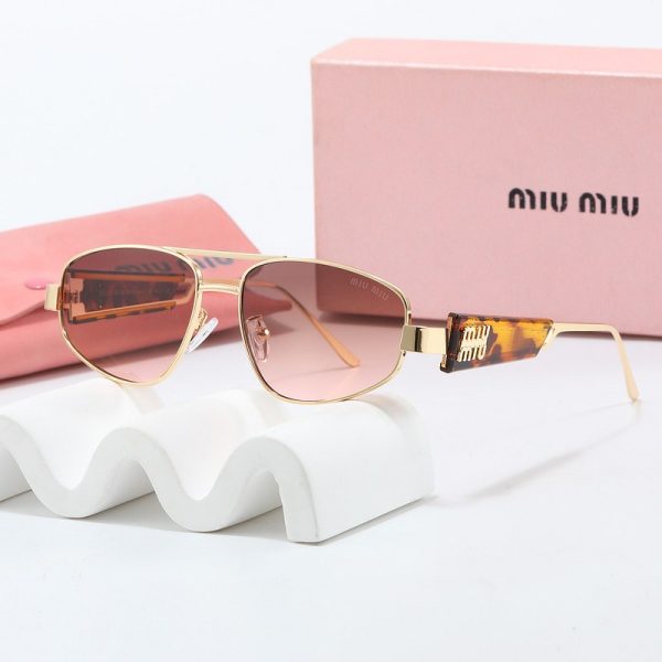 Sunglasses Miu Miu MMW004 - Image 4