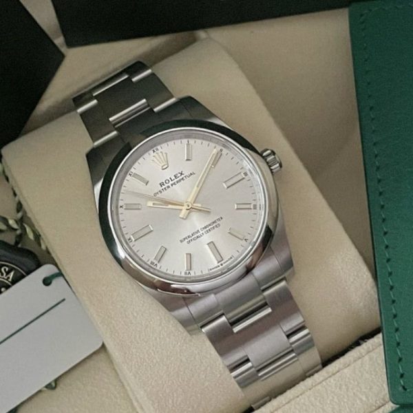Rolex Oyster Perpetual RLX060 - Image 4
