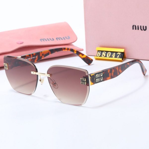 Sunglasses Miu Miu MMW009 - Image 5