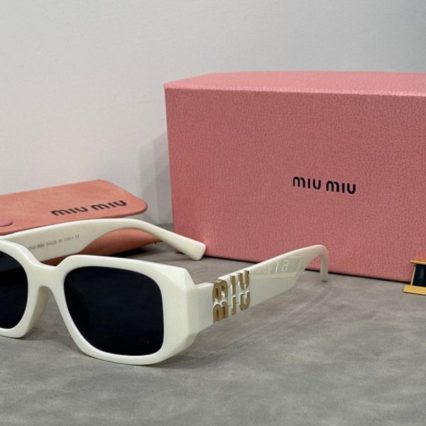 d140812_17909-1.jpg Sunglasses Miu Miu MMW010 - Image 1