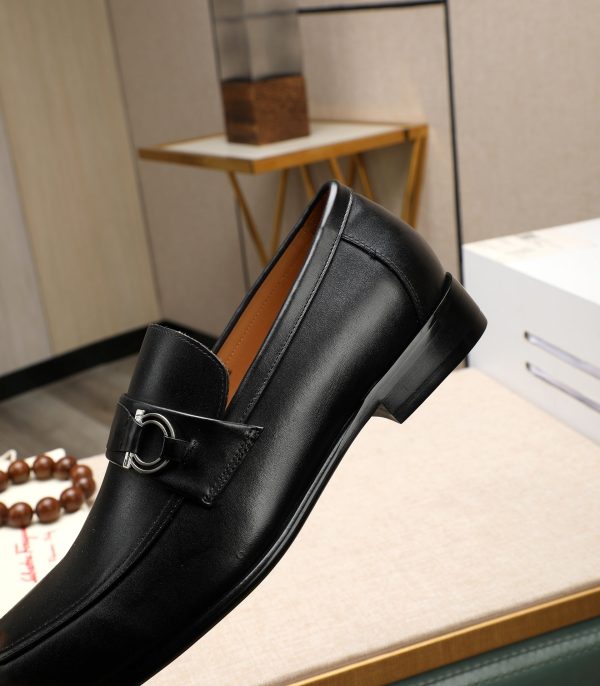 Ferragamo Caspian Loafers FG004 - Image 5