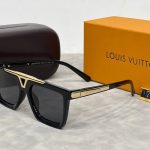 Sunglasses Louis Vuitton LVW067 - Image 4