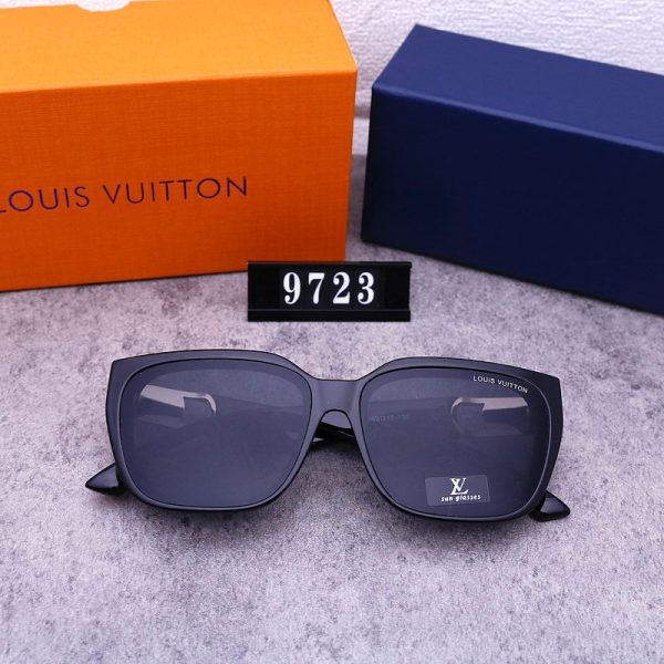 Sunglasses Louis Vuitton LVW070 - Image 2