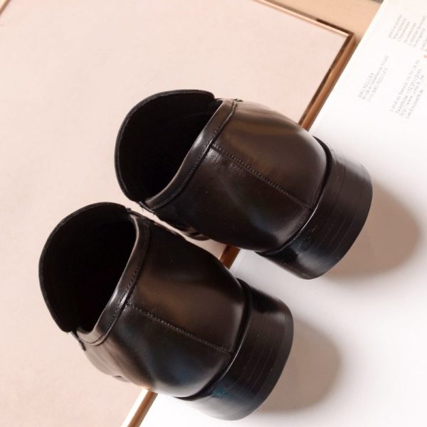 Ferragamo Fedro Loafers FG005 - Image 2