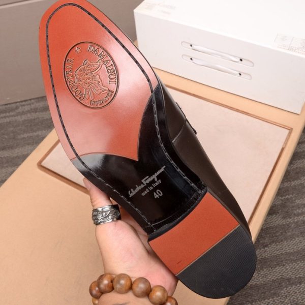 Ferragamo Fedro Loafers FG005 - Image 3